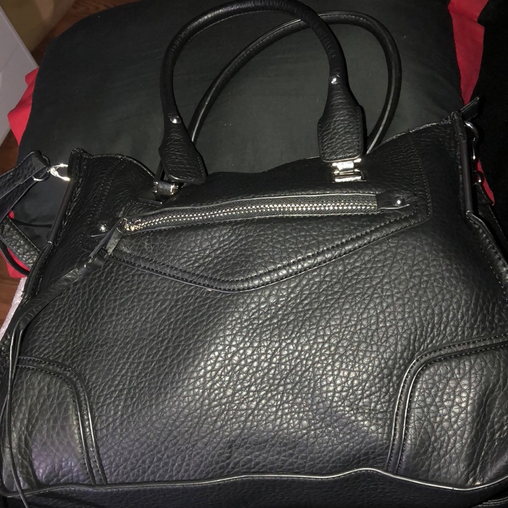 New with out tags Aldo bag with strap